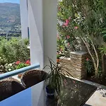 Karaoulanis Apartment
