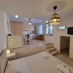 Apartamento Karaoulanis *