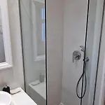 Karaoulanis Apartment *