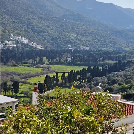 Karaoulanis Apartment